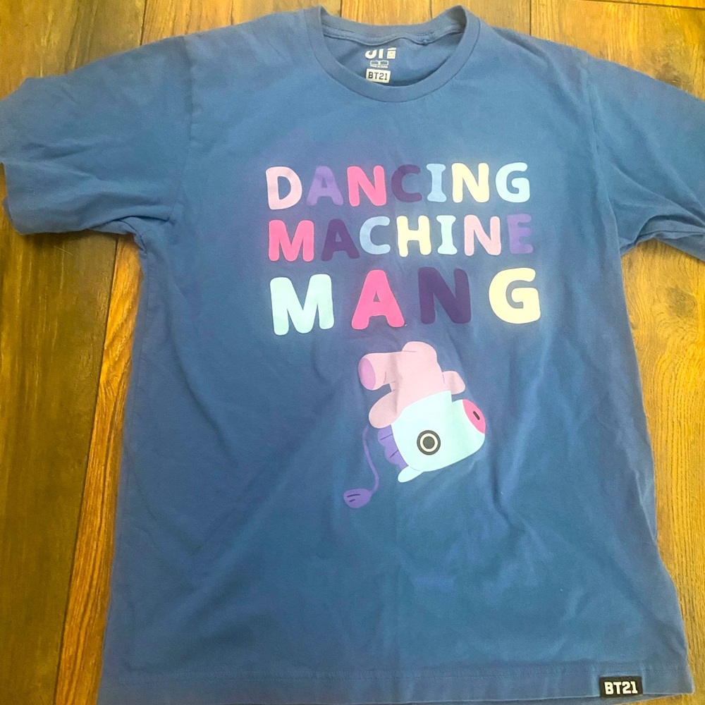 Uniqlo BT21 T-Shirt